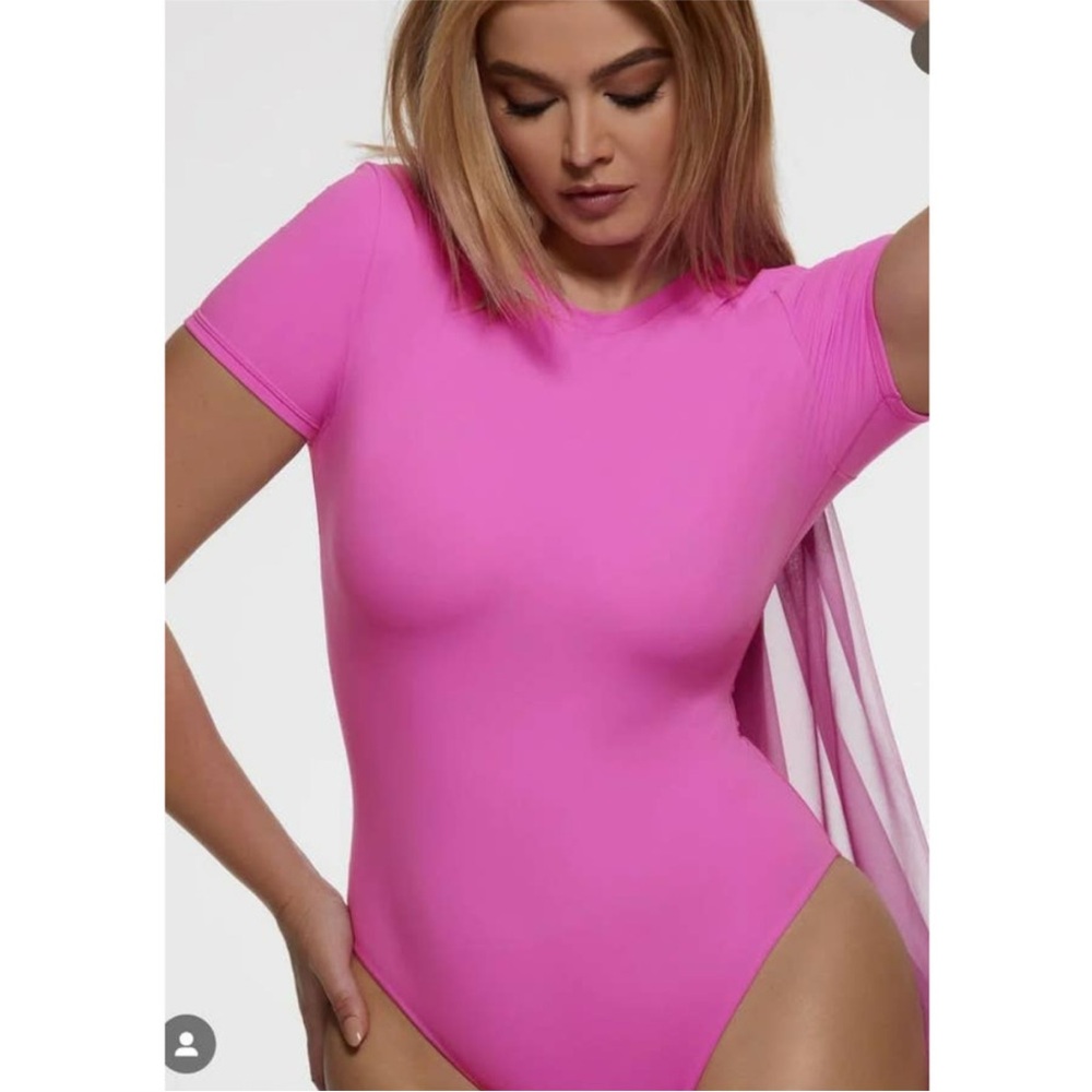 SKIMS fits everybody T-shirt bodysuit size 3x